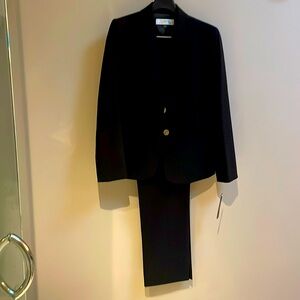 Tahari black pant suit
